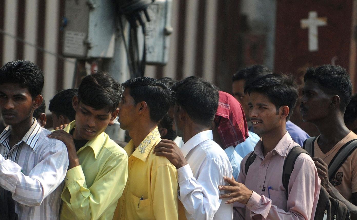 झारखंड में रोजगार संकट गहराया: युवाओं में बढ़ती बेरोजगारी ने बढ़ाई सरकार की चुनौती